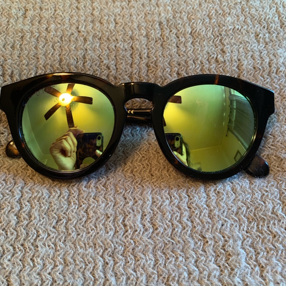 Diff Dime II tortoise polarized sunglasses